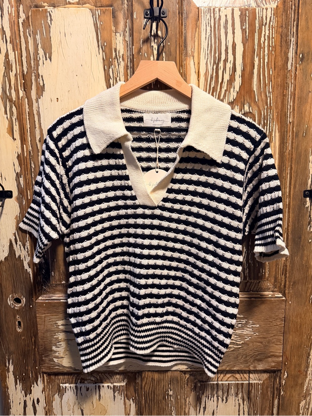 Striped Collared V-Neck Sweater - Cream & Black